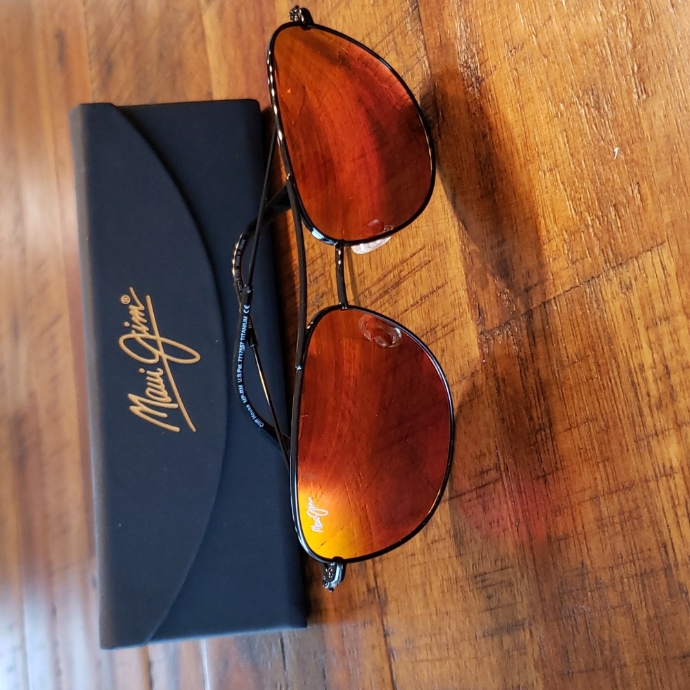 Maui Jim Sunglasses 🕶